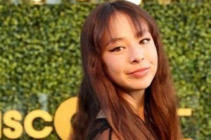 
Aubrey Anderson-Emmons’ Boyfriend – Has The Young Modern Family Star Got A Partner?
