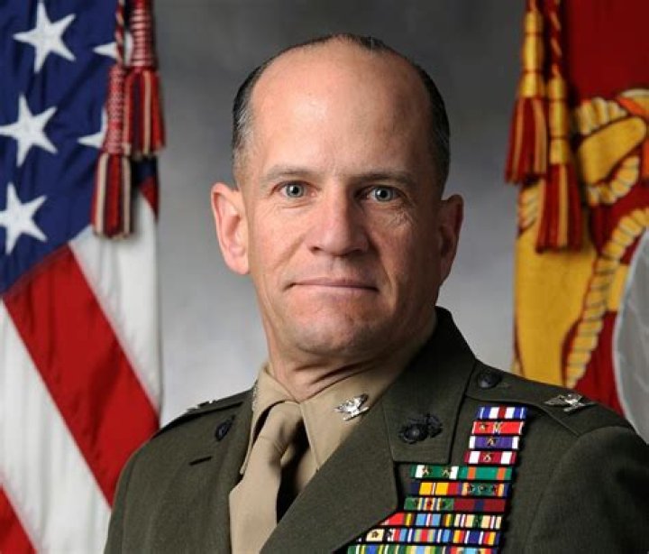 Bill Raftery FOX, Bio, Wiki, Age, Height, Wife, ESPN, Glasses, Quotes, Salary, and Net Worth