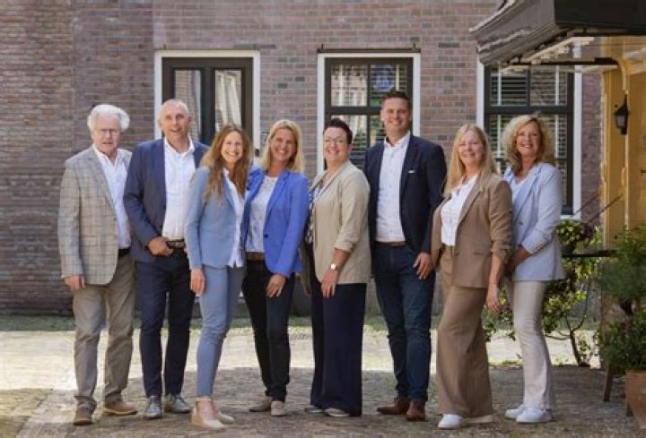 Bree Louise: Bio, Career, Relationships & more