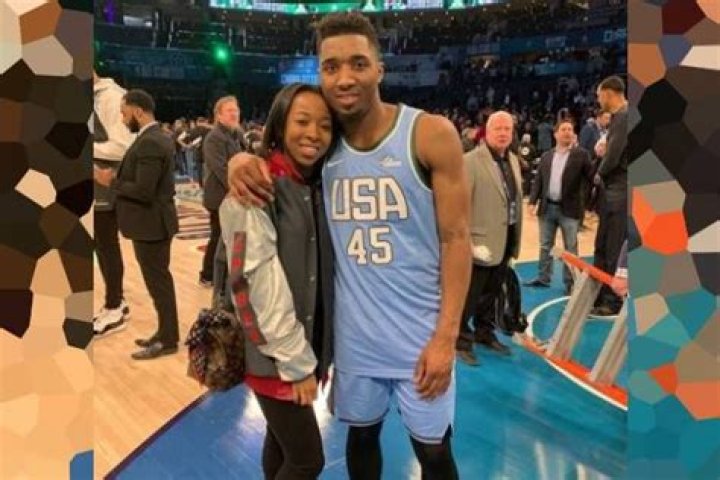 
Donovan Mitchell’s Sister Jordan Mitchell – Look At The Lovely Sibling Bond And What She Does
