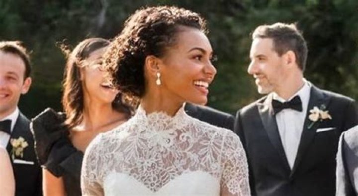 Erin Andrews, Bio, Wiki, Age, Husband, Wedding, ESPN, Salary and Net Worth