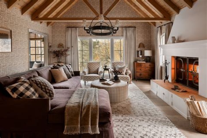 Inside Amanda Seyfried's Quaint Farmhouse-Inspired Home 