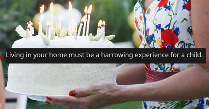 Internet Trashes Woman Who Deprives 6-Yr-Old of Birthday Cake
