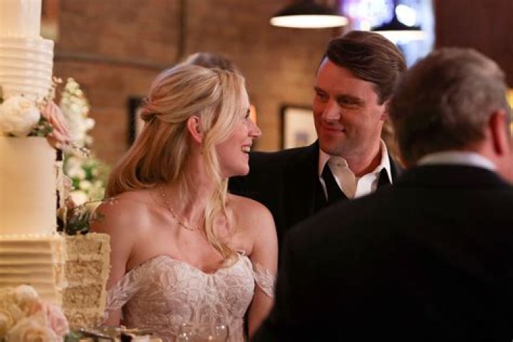 Is Monarch Cast Married Kara Lee?