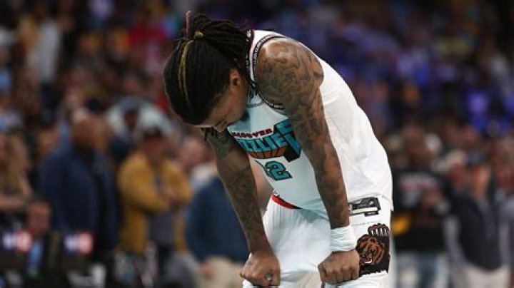 Ja Morant Celebrates NBA Contract Extension by Tipping $500 to Waitress