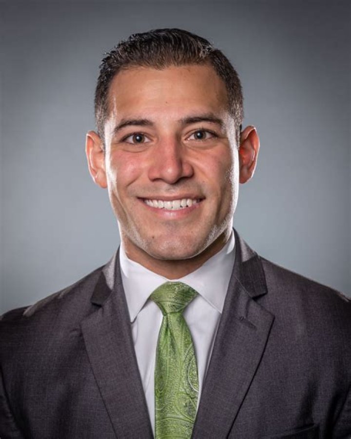 John Paul Barajas KSAT 12, Bio, Wiki, Age, Height, Wife, Salary, and Net Worth