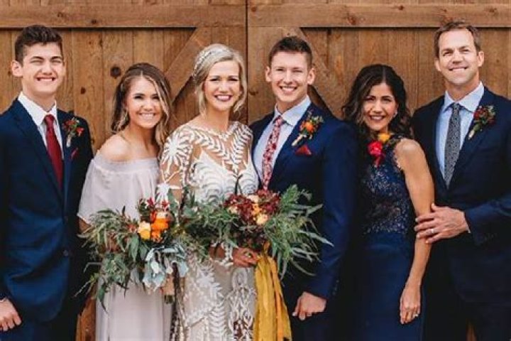 Kassidy Noem (Kristi Noem Daughter), Age, Peters, and Wedding