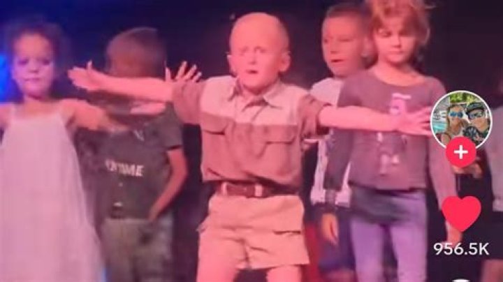 Living His Best Life: Little Boy Dances With Much Energy As He Shows Waist Moves in Viral Video