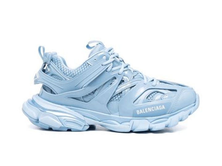 Lyrics & Translations of Blue Balenciagas by Rarin