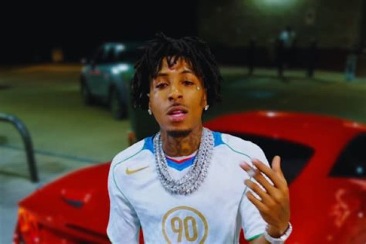 Lyrics & Translations of Pleading The Fifth by Nba Youngboy & Moneybagg & Quavo