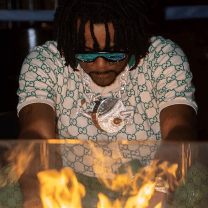 Lyrics & Translations of We Woke Up, Intoxicated Off Of All Type Of Drugs by 03 Greedo