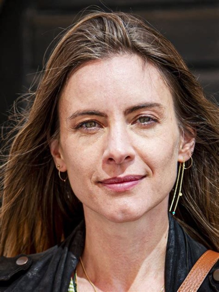 Malin Crepin – Biography, Facts & Life Story