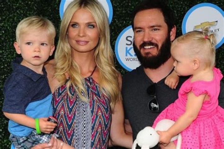 Meet Catriona McGinn-Mark Paul Gosselaar’s Wife And Mother To His Two Children