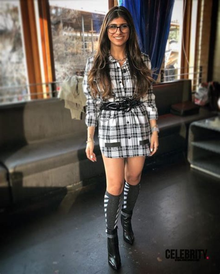 Mia Khalifa Wiki, Biographie, Age, Taille, Mariage, Contact & Informations