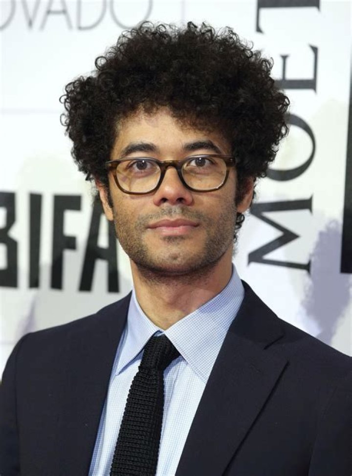 Richard Ayoade – Biography, Facts & Life Story