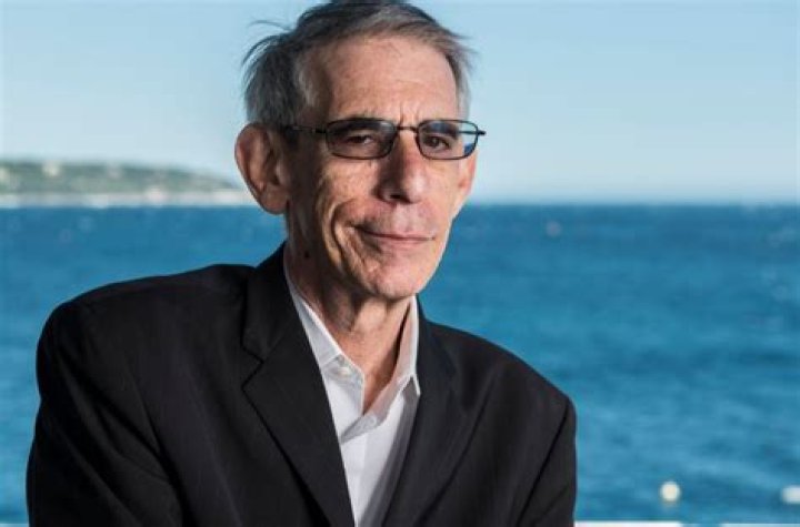 Richard Belzer Height