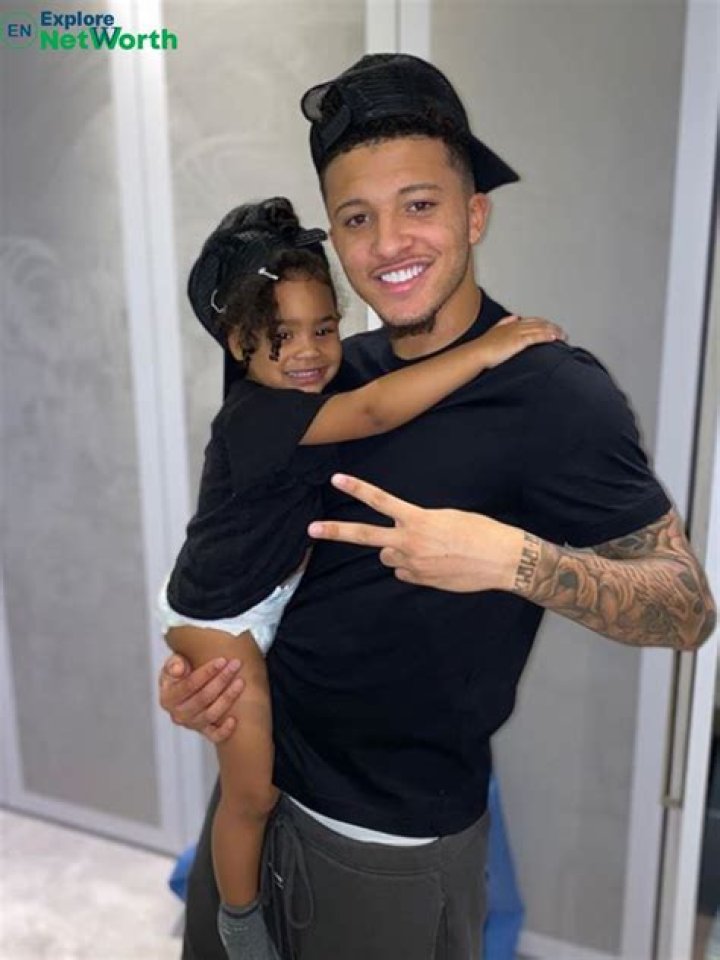 Sean Sancho Net Worth, Bio, Childhood, Career, Relationship Status, Body Measurements, Social Media
