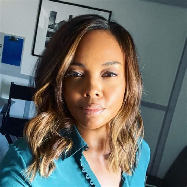 Sharon Leal – Biography, Facts & Life Story