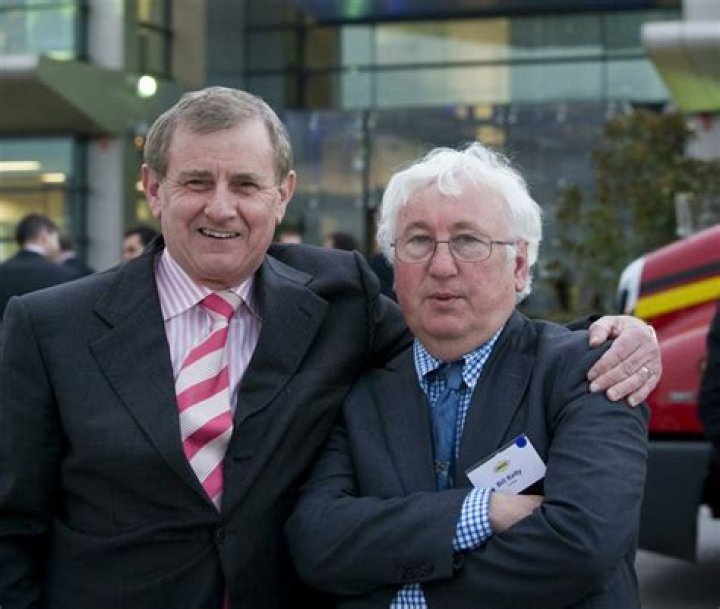 Who Is Simon Crean Brother David Crean? Family & Net Worth